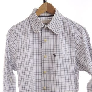 Abercrombie & Fitch - Men’s Small / Muscle Fit